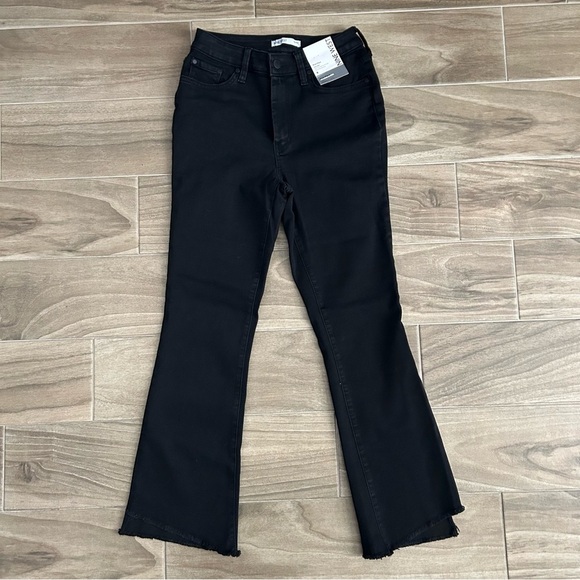 New Nine West Kick Flare Black Jeans | Size 6 - Picture 1 of 6